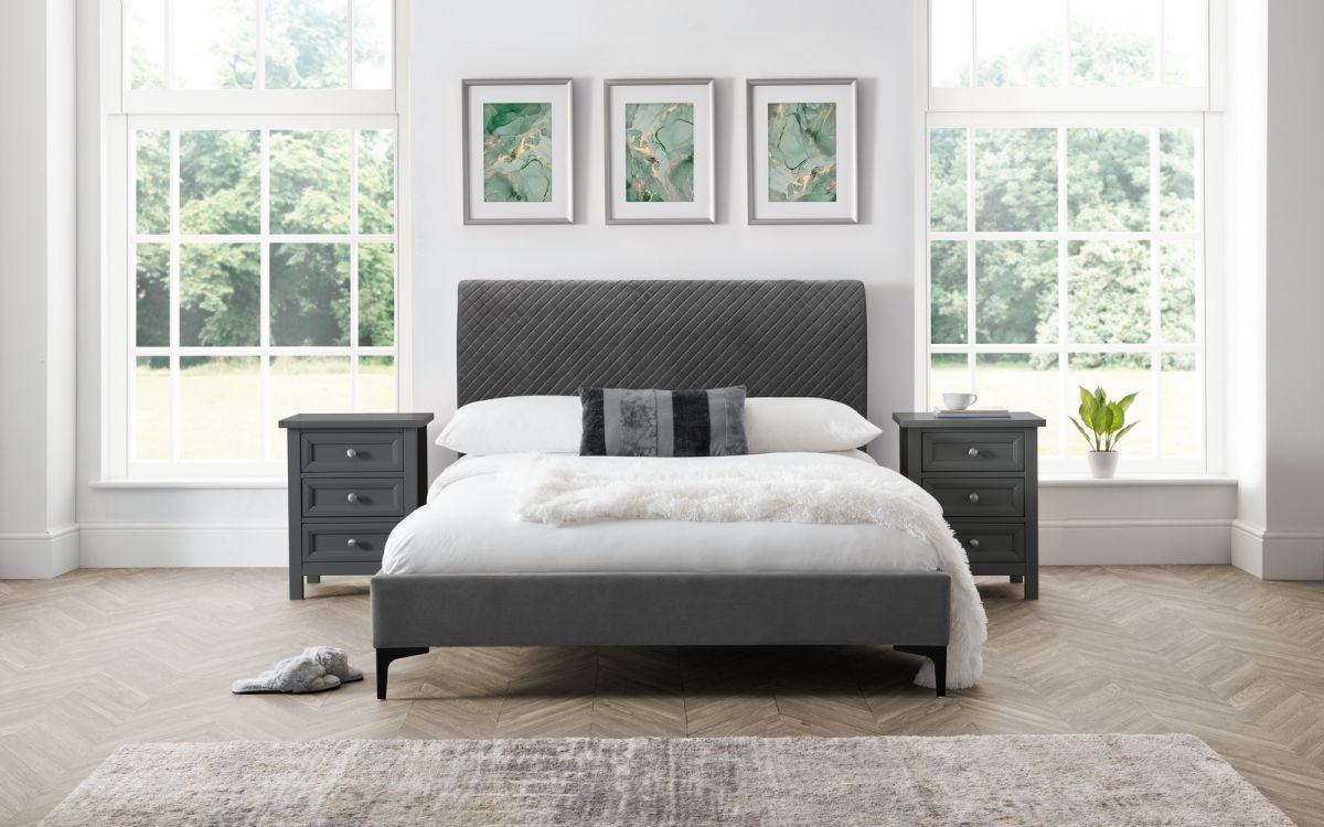 Sullivan Diamond Quilted Velvet Bed