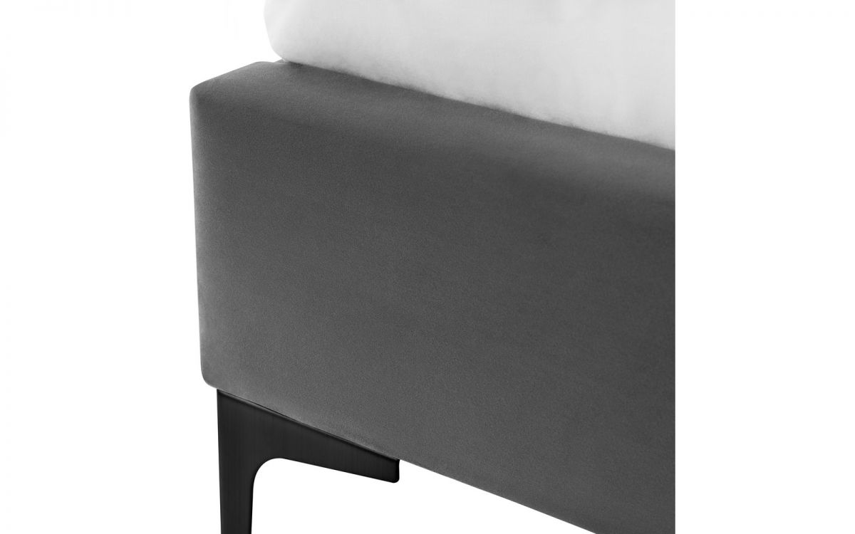 Sullivan Diamond Quilted Velvet Bed